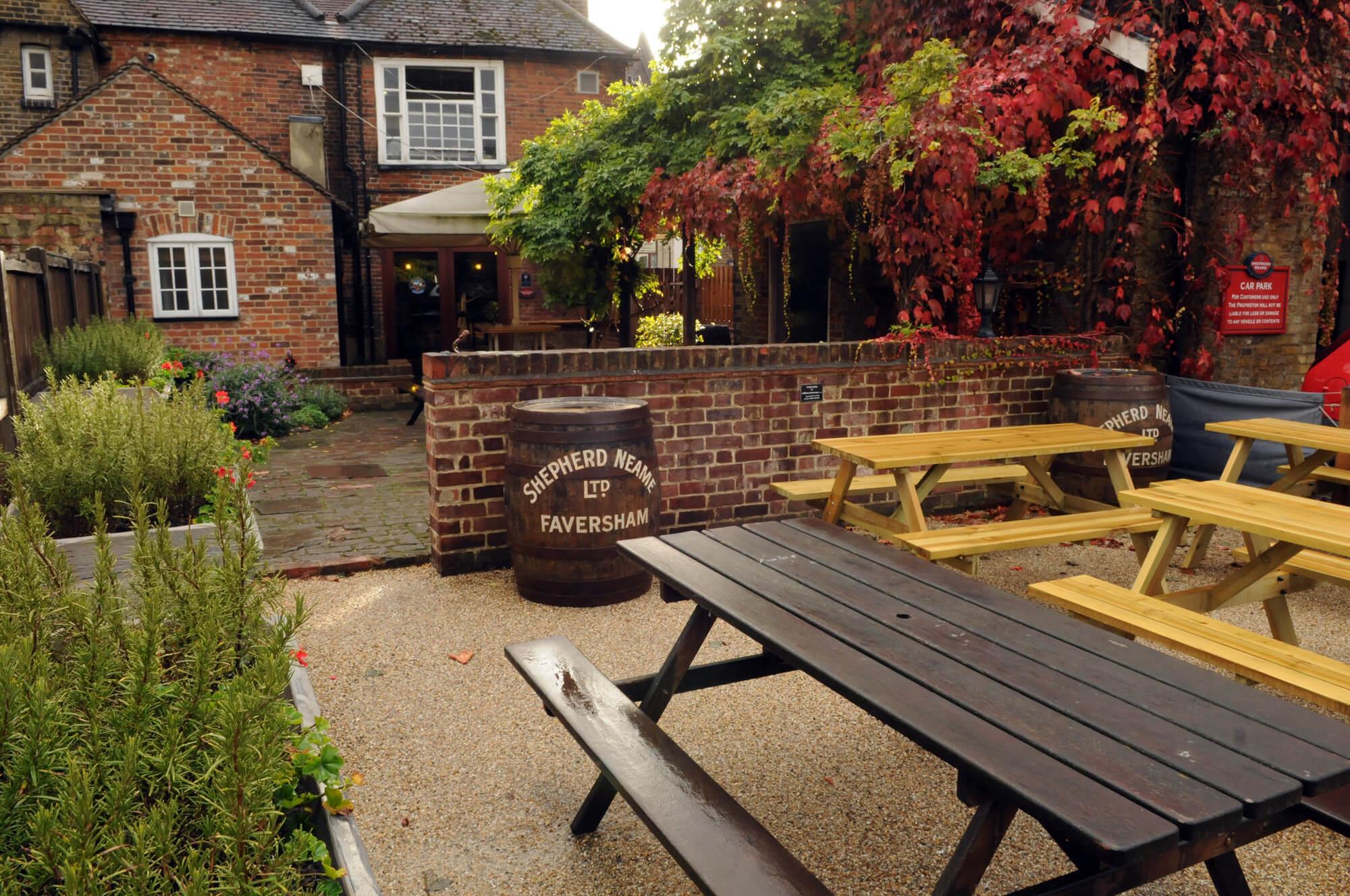 royal_oak_dartford-003_0.jpg